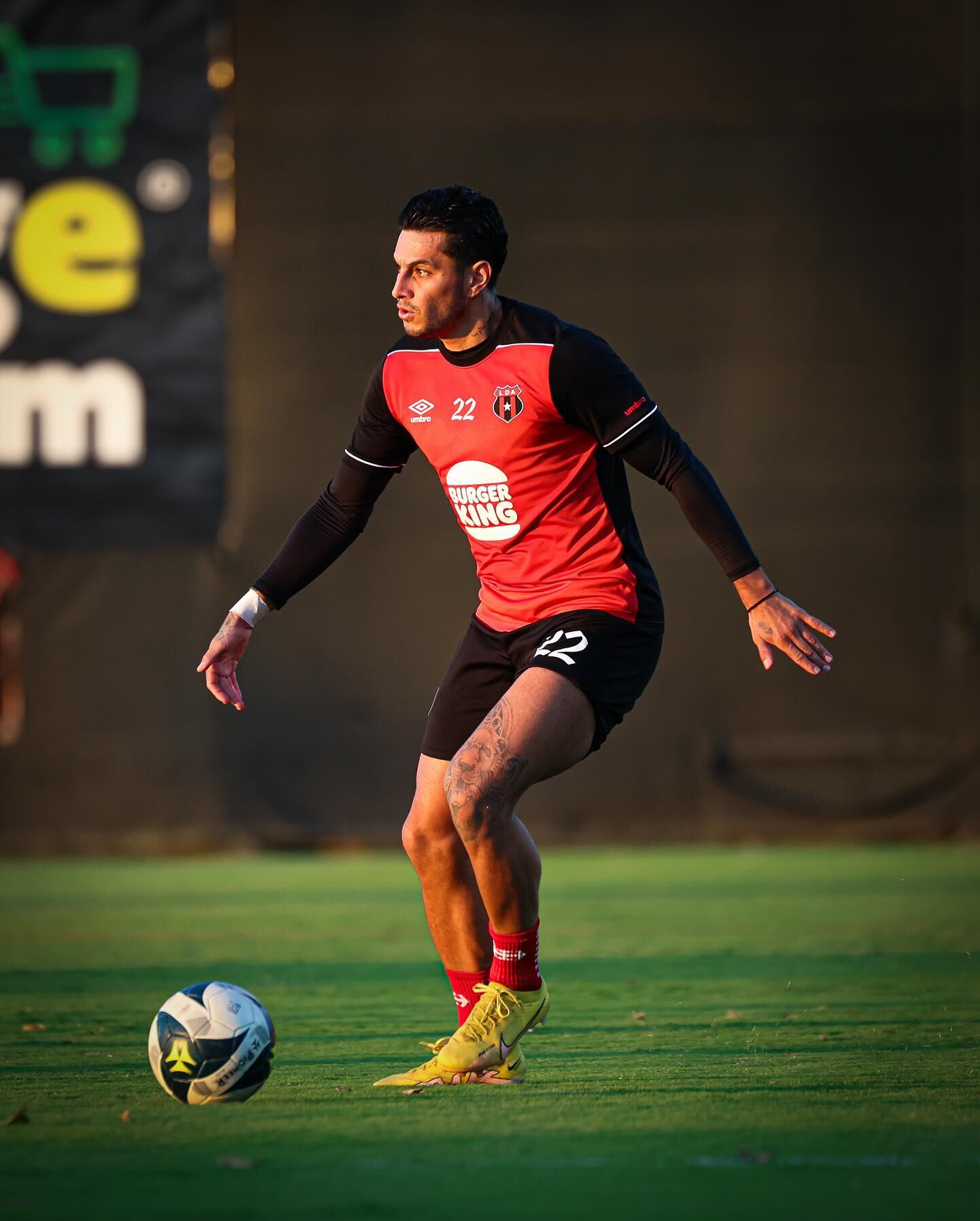 Rónald Matarrita se ve en buena forma física para este semestre con Liga Deportiva Alajuelense.
