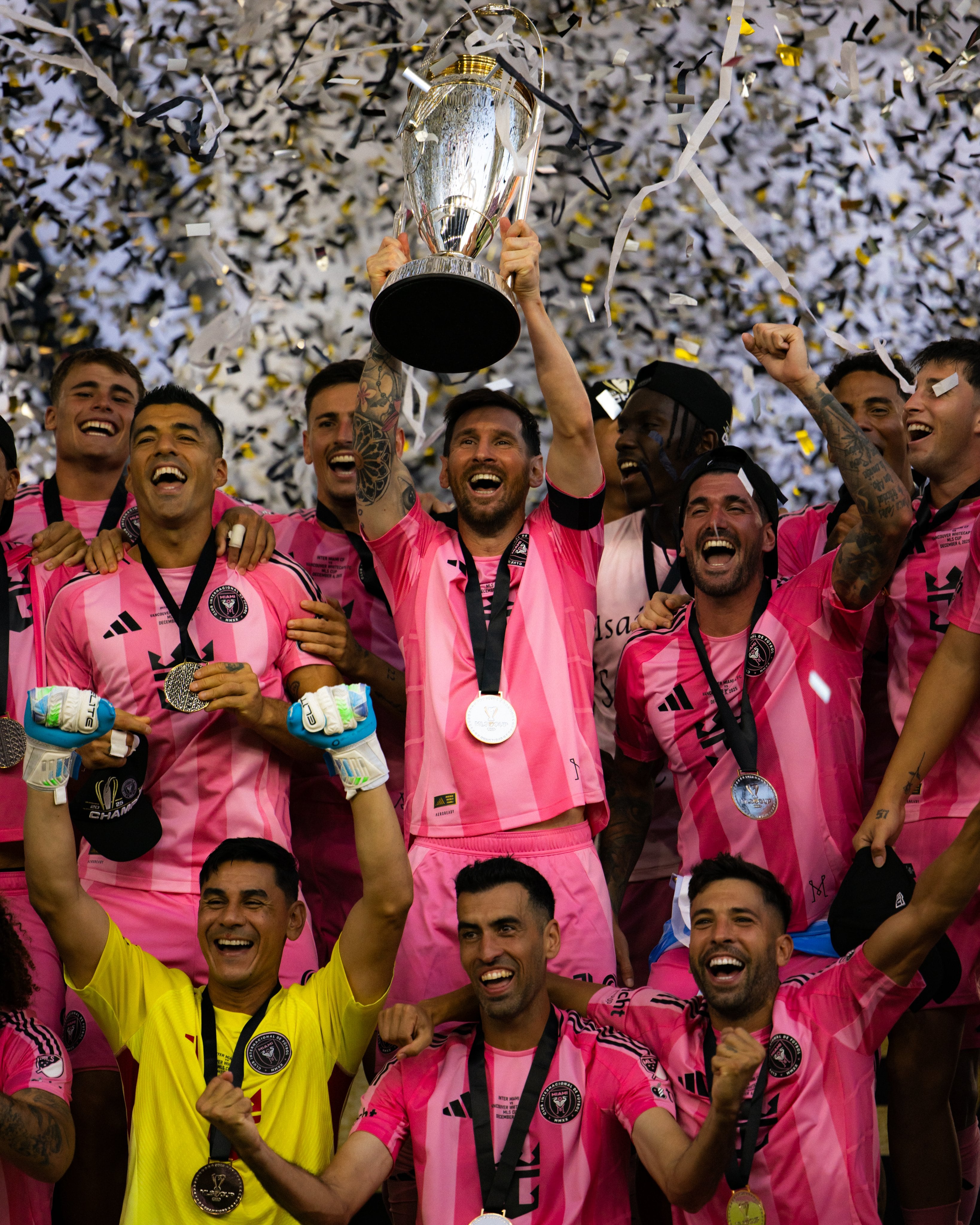 Lionel Messi
Campeón de la MLS
Inter de Miami 3-1 a Vancouver
6 de diciembre del 2025
Fotografía: Inter Miami