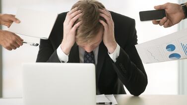 Si su definición de ‘éxito’ no incluye ‘siesta’ y ‘fiesta’, usted va rumbo al ‘burnout’ existencial