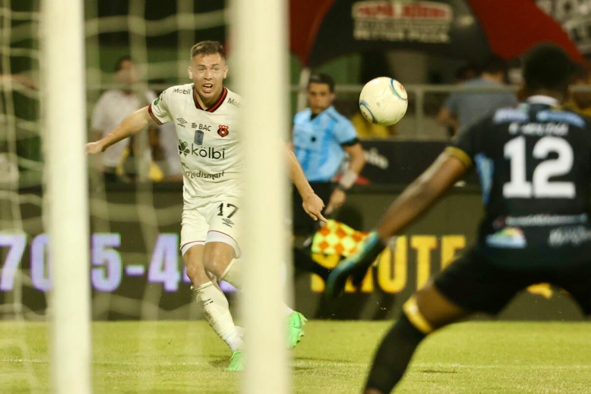 26/03/2024, Guanacaste, Estadio Edgardo Baltodano, partido de la jornada 14 del torneo de clausura 2024 entre el Municipal Liberia y la Liga Deportiva Alajuelense.