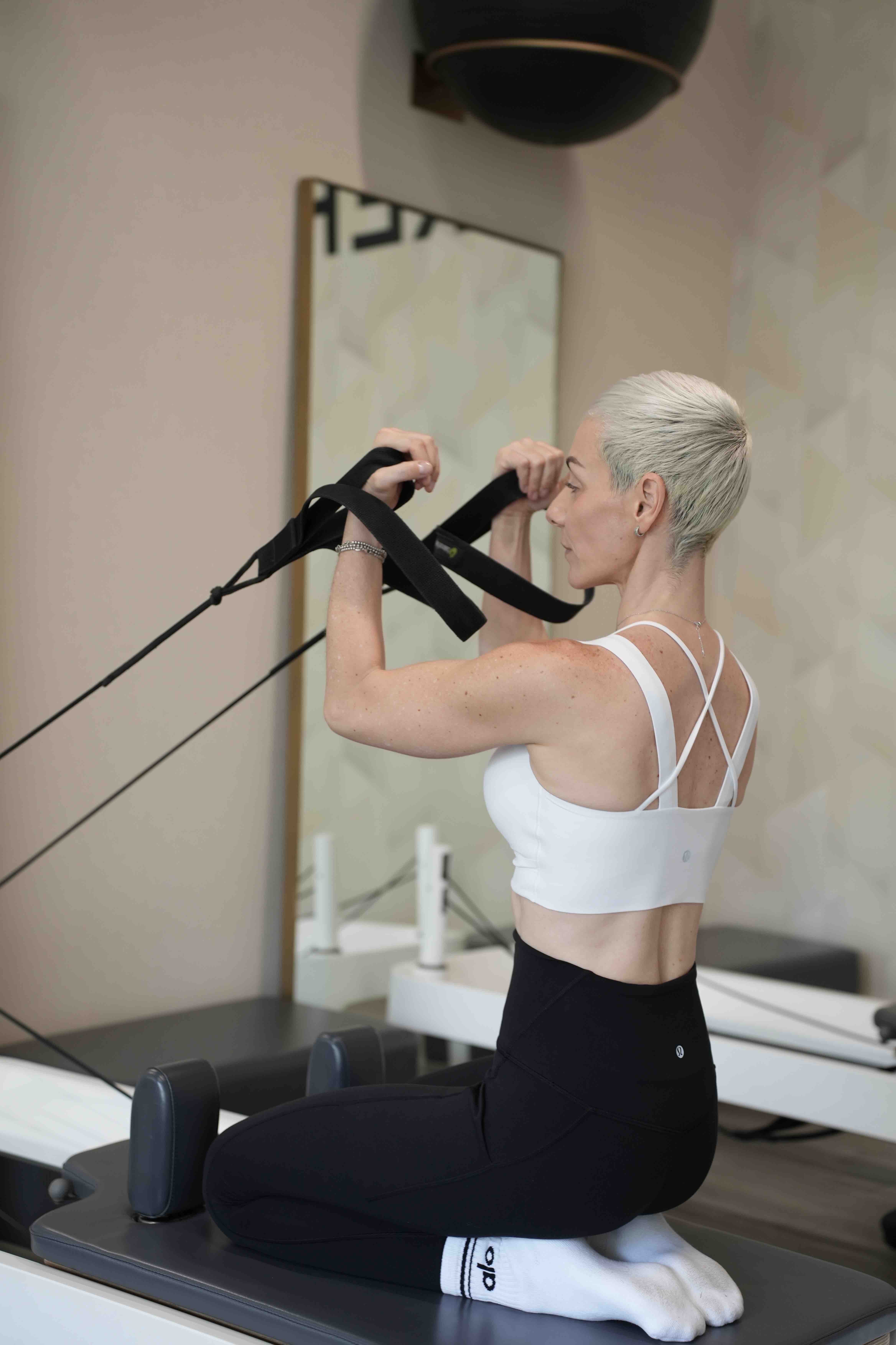 Claudia Naranjo, instructora de Pilates y propietaria de Reformer Pilates