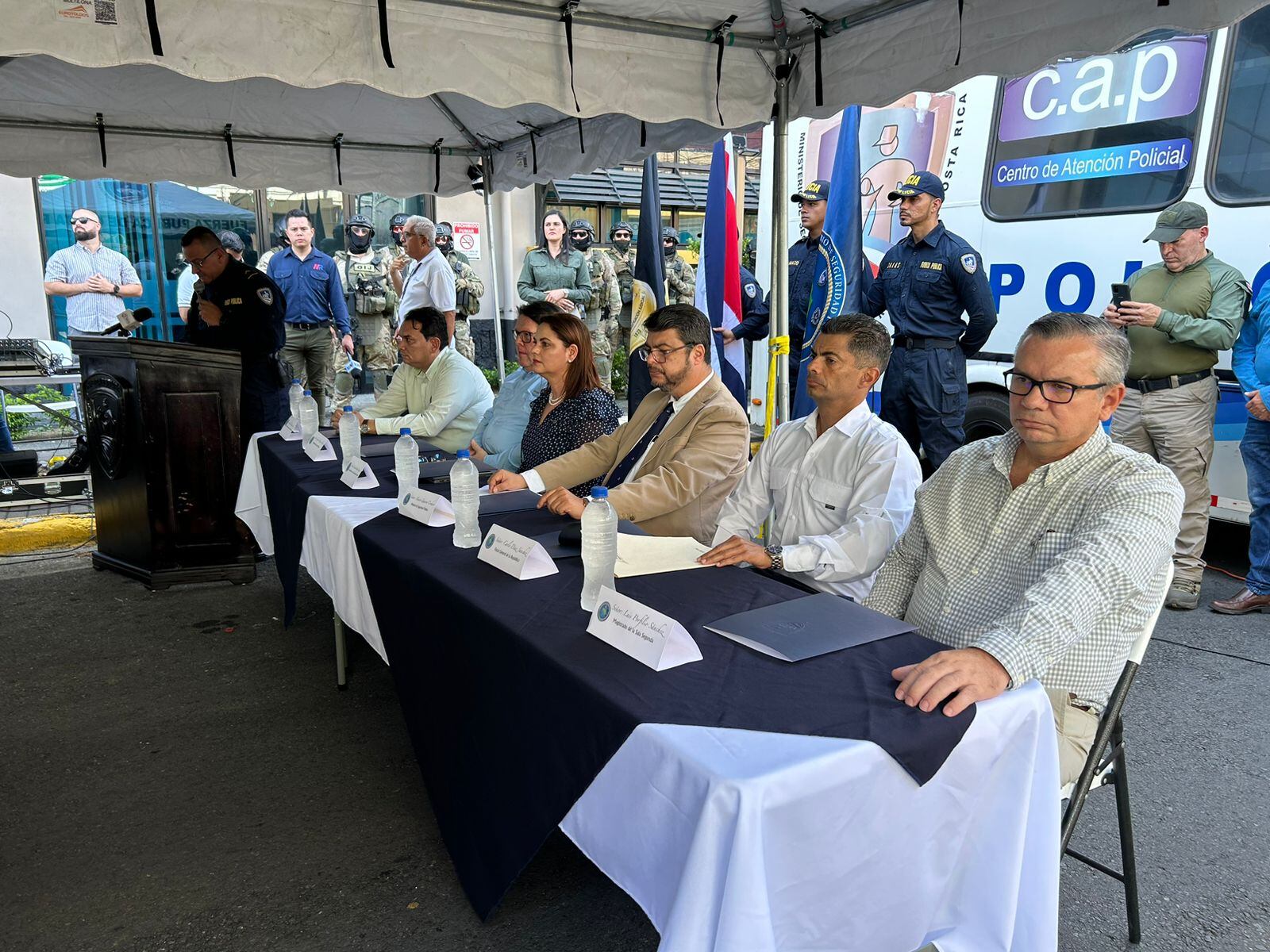 Durante el anuncio jerarcas de Seguridad, del OU, la Fiscalía y el Poder Judicial dijeron que habrá acciones contundentes contra las estructuras para detener el baño de sangre en las calles limonenses. Foto: Cortesía CSJ.