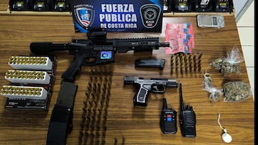 Fuerza Pública detiene a cuatro personas y decomisa armas en Cartago
