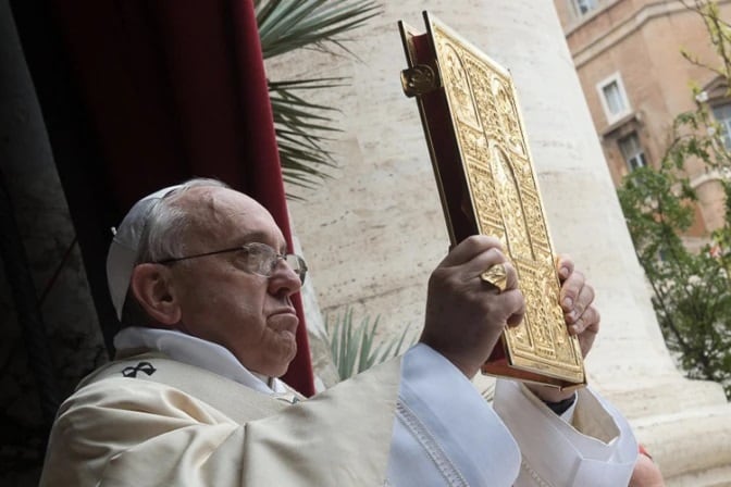 El papa Francisco estableció el 30 de setiembre de 2019, el Domingo de la Palabra de Dios, para que se celebrara en la iglesia católica el Tercer Domingo del Tiempo Ordinario, a partir del año 2020.