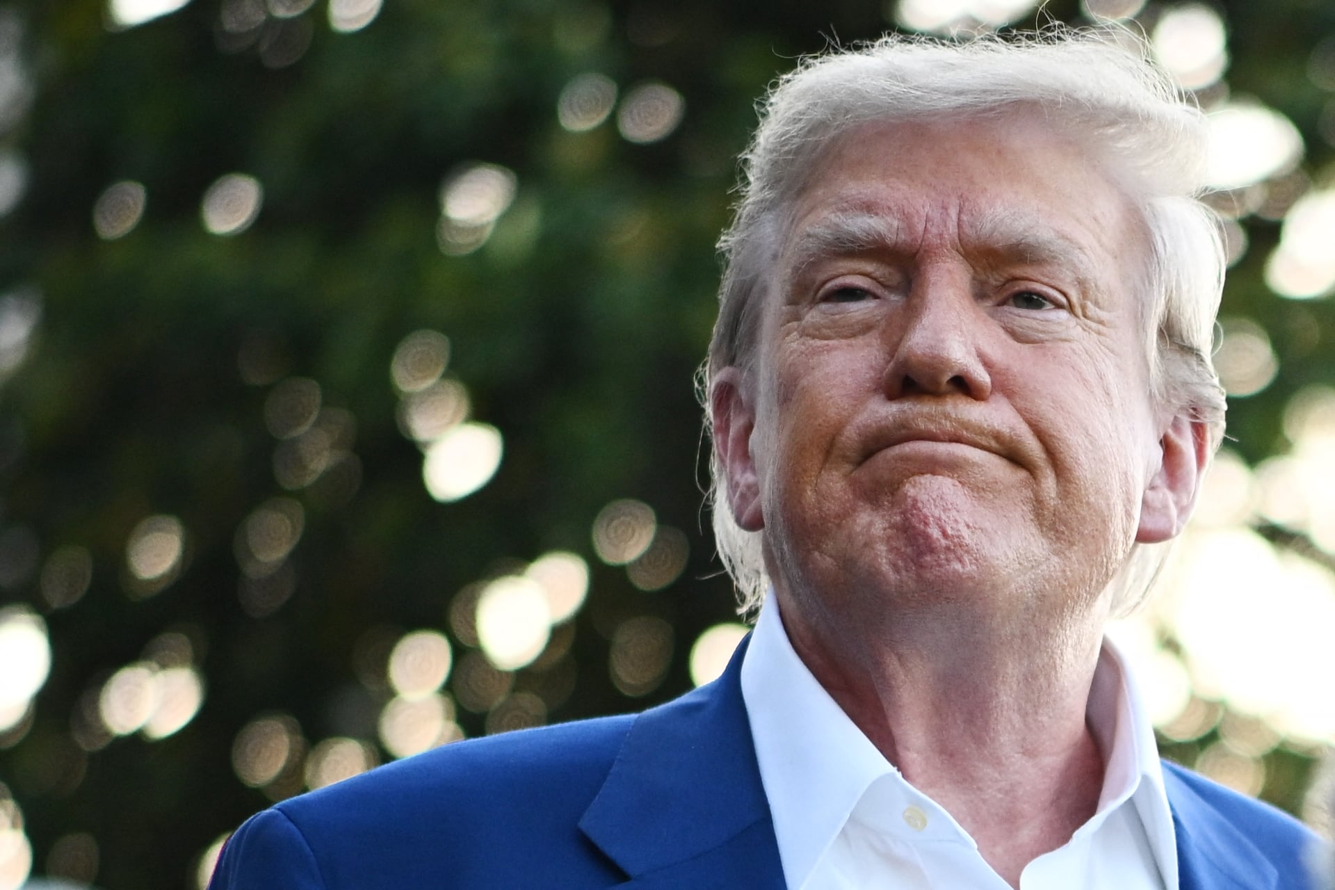 US President Donald Trump makes his way to board Marine One before departing from the South Lawn of the White House in Washington, DC on June 24, 2025, to attend the NATO's Heads of State and Government summit in The Hague. (Photo by Mandel NGAN / AFP)