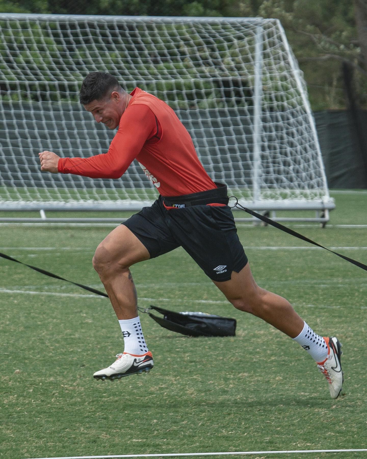 Alexis Gamboa jugó como lateral izquierdo en el partido más reciente de Liga Deportiva Alajuelense.