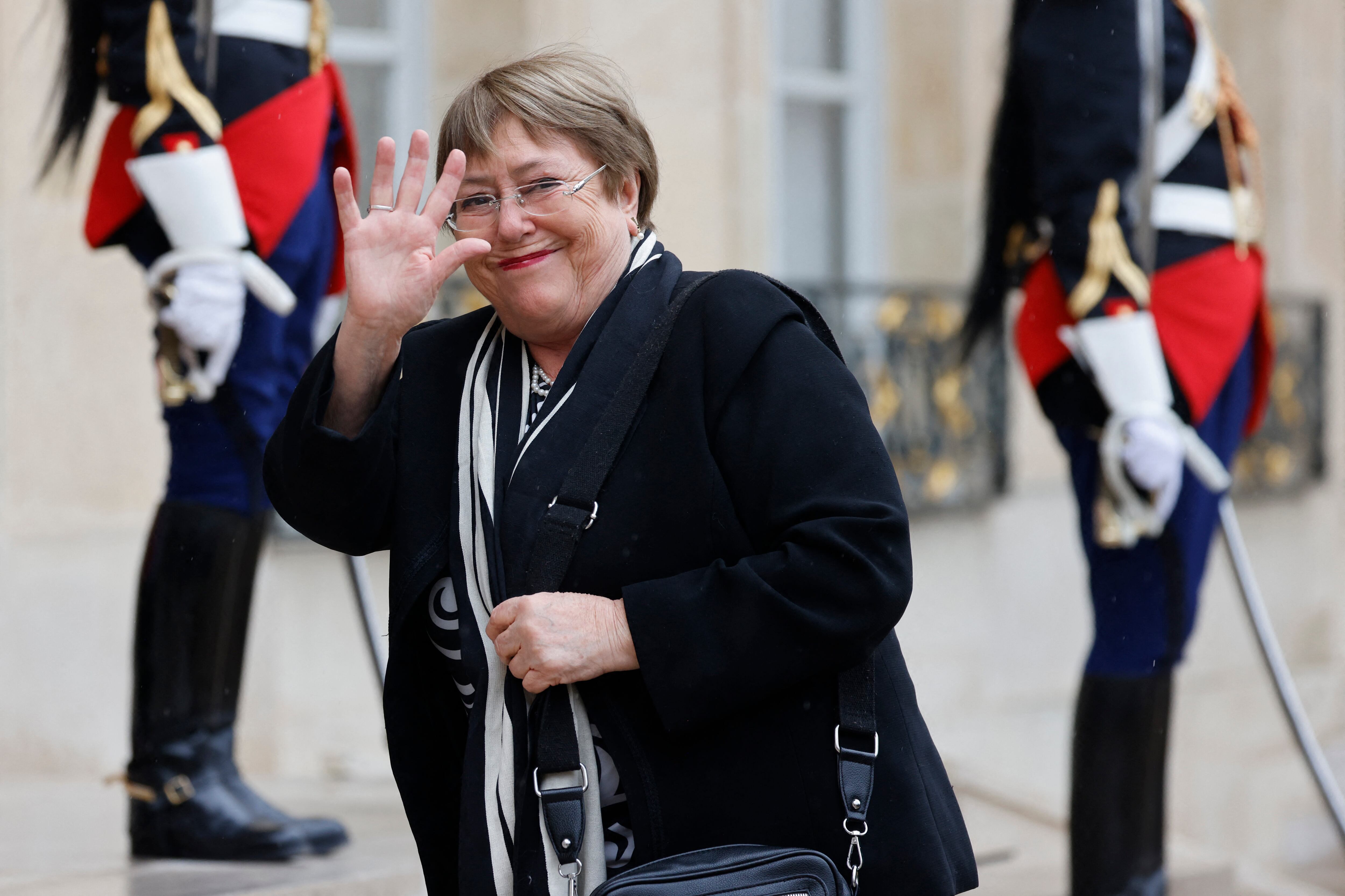 Michelle Bachelet critica medidas de Nayib Bukele en su guerra con las pandillas. La exmandataria chilena asegura que atenta contra los derechos humanos en El Salvador. Foto Ludovic Marin / AFP
