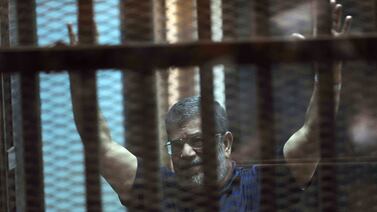 Tribunal de Egipto condena a muerte al expresidente Mursi