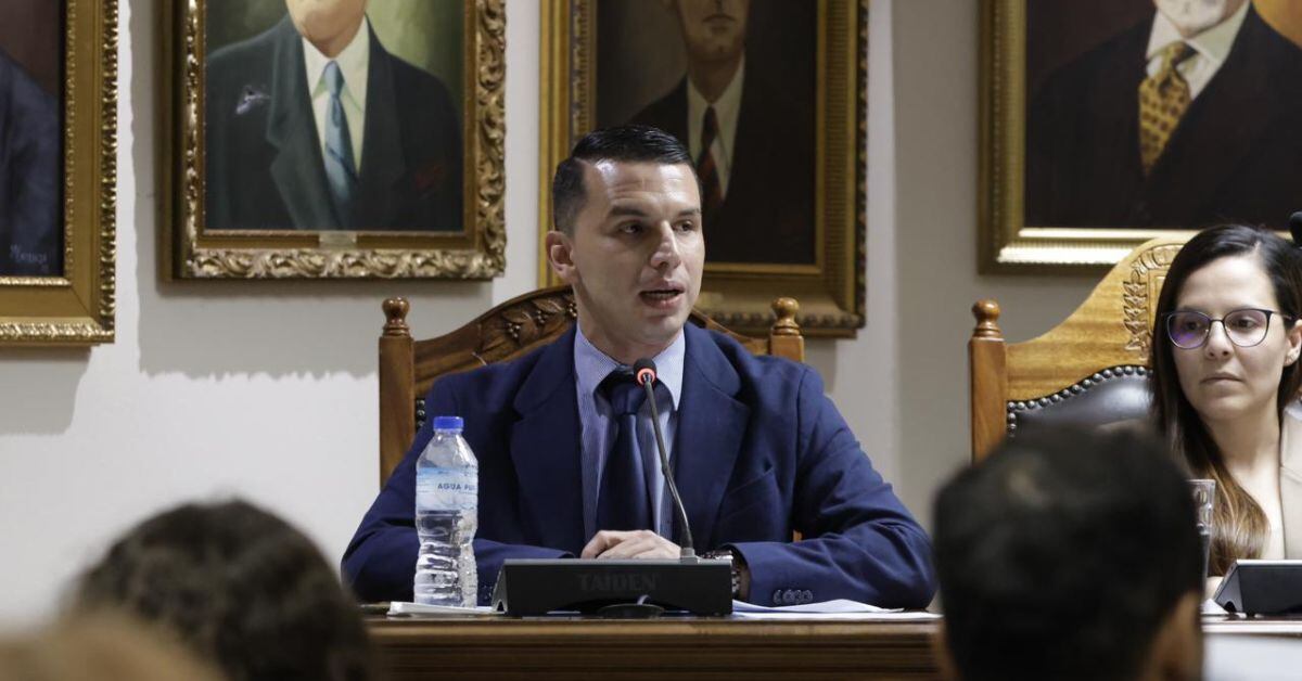 Sesión del Concejo Municipal de San José del 4 de junio del 2024, en la que se discutió el aumento salarial del alcalde Diego Miranda. (Foto: Mayela López)