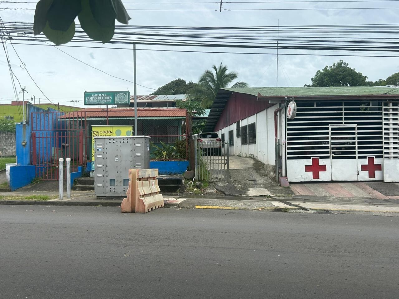 Mata Perro se encontraba frente al salón de Alcohólicos Anónimos. Foto: Cortesía.