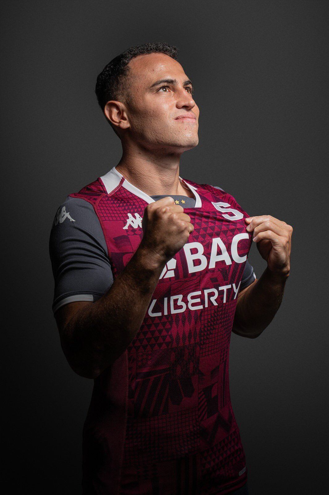 Sebastián Acuña fue contratado cuatro años por el Saprissa. Foto: Prensa Saprissa