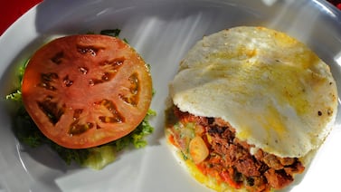 ‘Arepas colombianas: sabor extremo en su relleno’