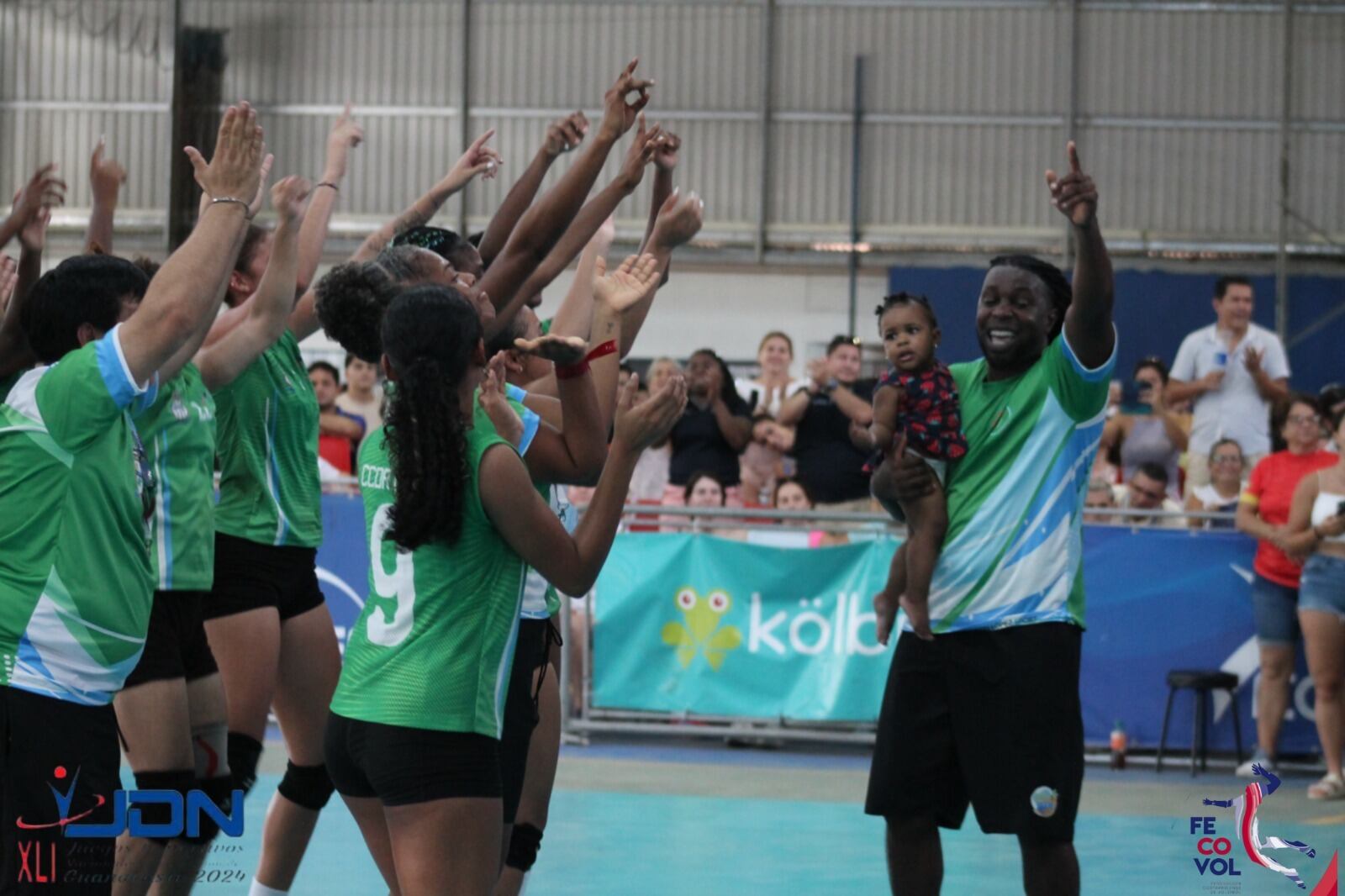 Juegos Nacionales Guanacaste 2024
Voleibol
Limón, campeón femenino
12 de julio del 2024
Cortesía Icoder
