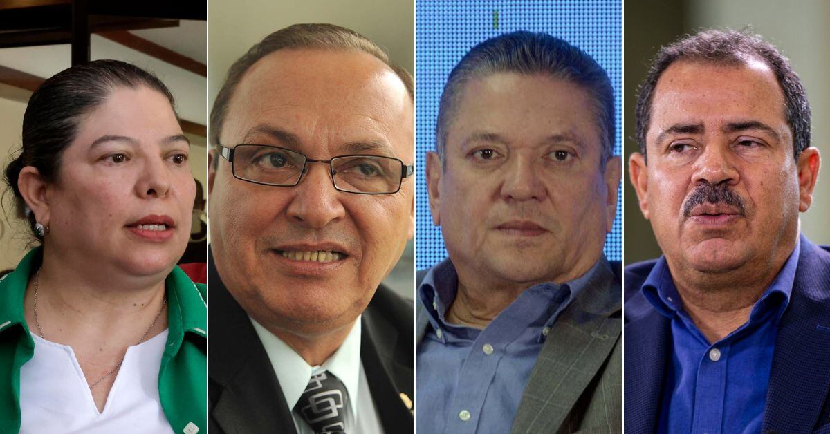 En la imagen, de izquierda a derecha, la alcaldesa herediana Ángela Aguilar, junto con los alcaldes Wálter Céspedes, de Matina; Johnny Araya, de San José; y Mario Redondo, de Cartago. Todo a excepción de Araya fueron reelectos.