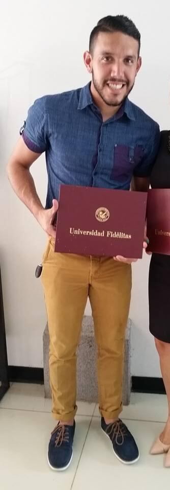 Leonel Moreira se graduó de Administración con énfasis en Recursos Humanos hace casi ocho años.