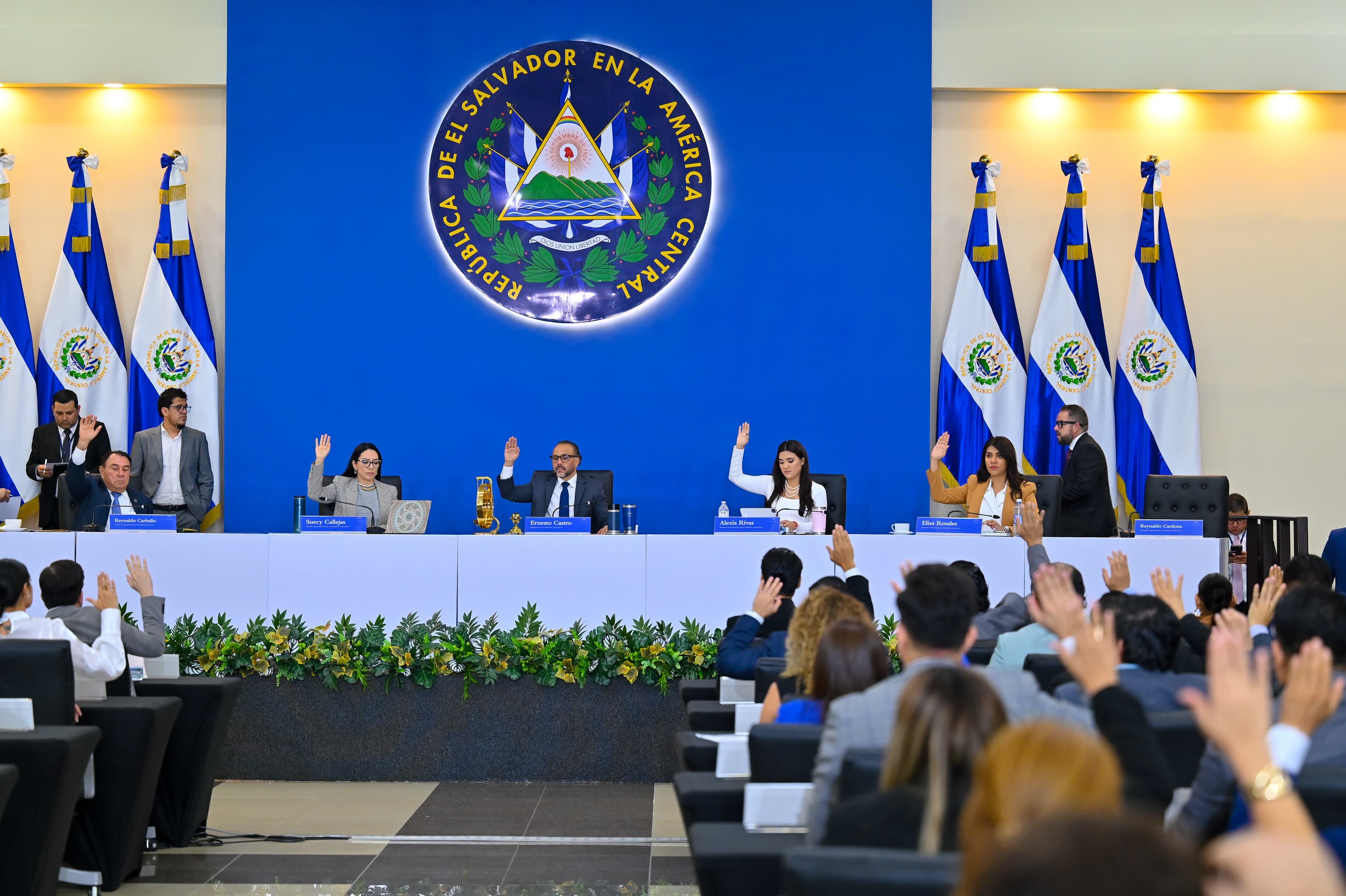 Con 57 votos a favor quedó aprobada la Ley de Agentes Extranjeros de El Salvador