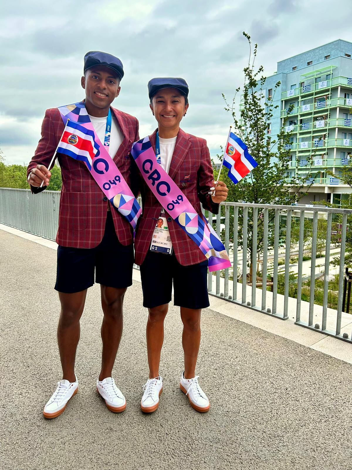 El atleta Gerald Drummond y la ciclista Milagro Mena son los abanderados de Costa Rica en los Juegos Olímpicos París 2024.