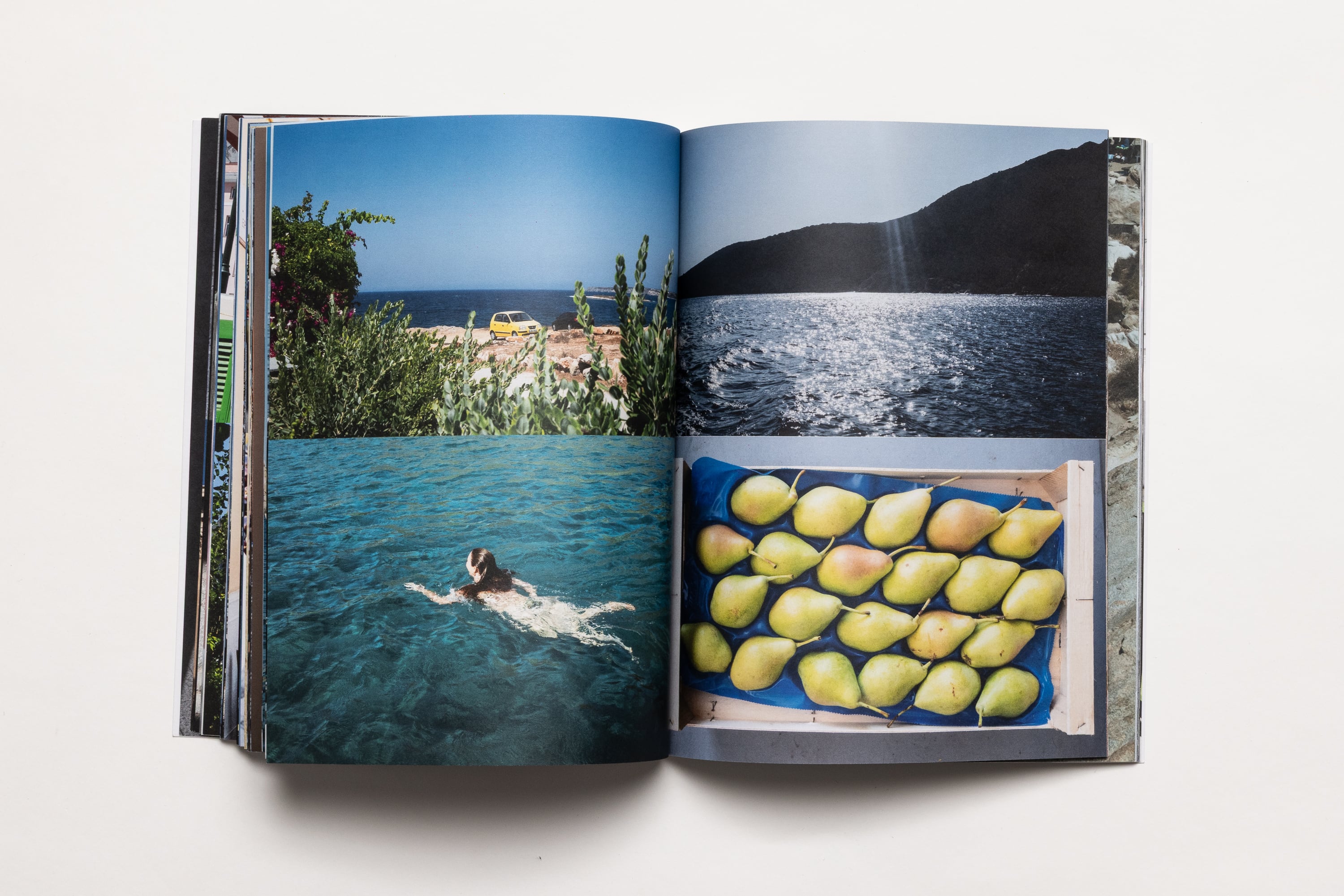 La lente fotográfica de Leo Carvajal nos abre la puerta a un mundo en el que ya vivimos, pero que pocas veces logramos ver