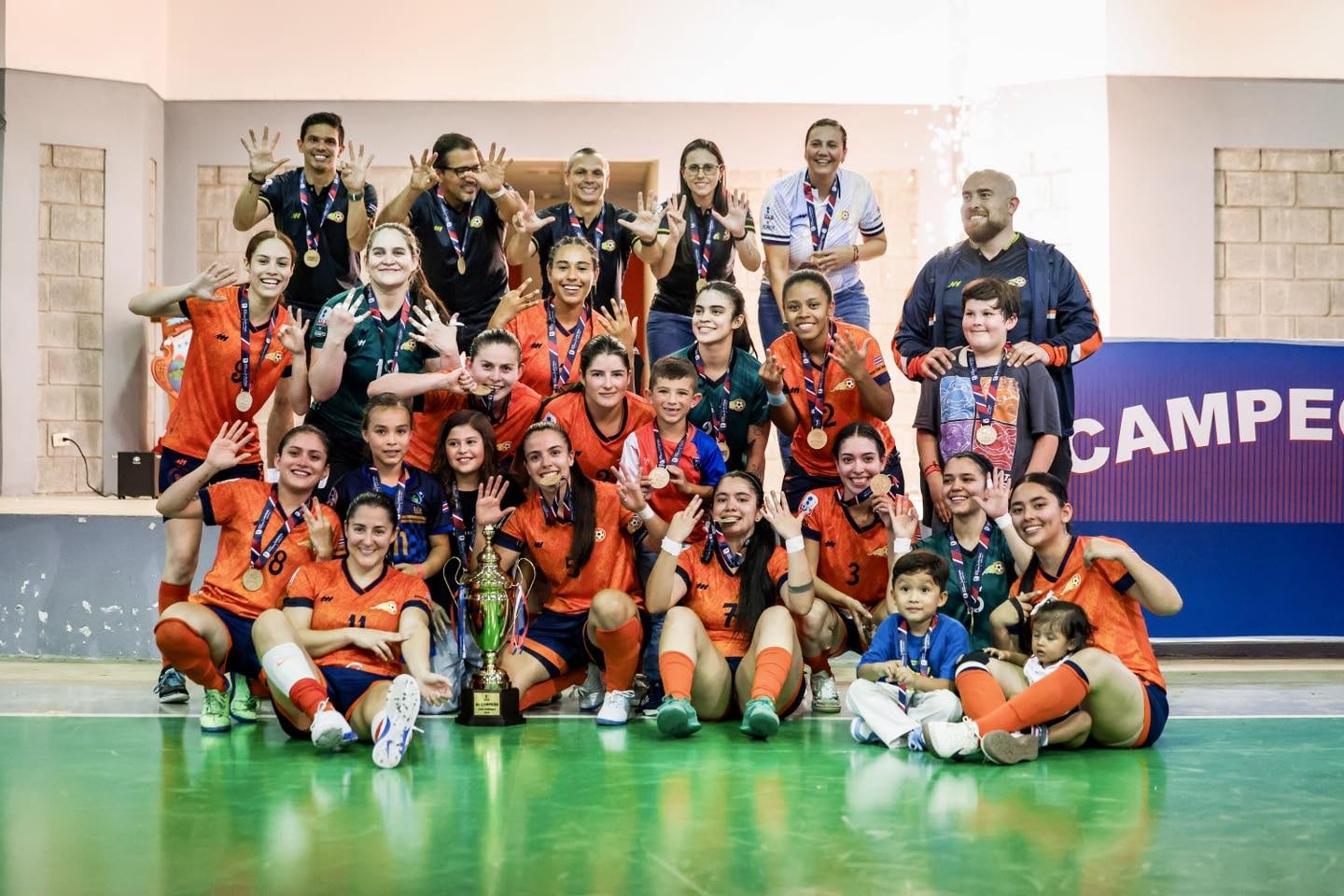 Curridabat F. Venus
Futsal femenino
Campeón de Torneo de Copa
Ocho títulos de Copa tras 10 finales
21 de mayo del 2026
Facebook Lifutsal