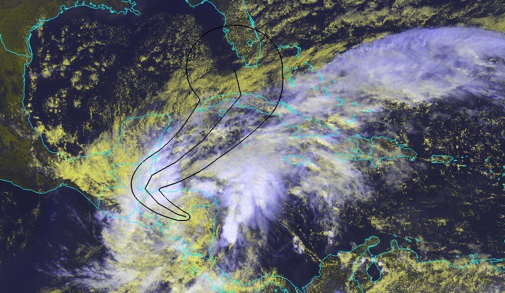 El Centro Nacional de Huracanes no descata que Eta cobre fuerza el fin de semana cuando vuelva a tener contacto con aguas del Caribe, se dirija a Cuba y luego a Florida, EE.UU. Imagen: IMN.