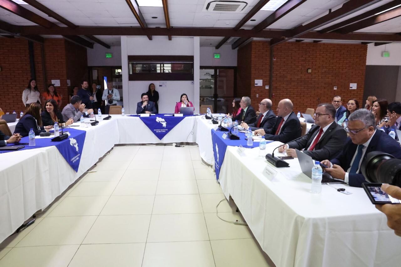 24/06/2024/ cuarto encuentro para negociar el FEES 2026 en CONARE / foto John Durán