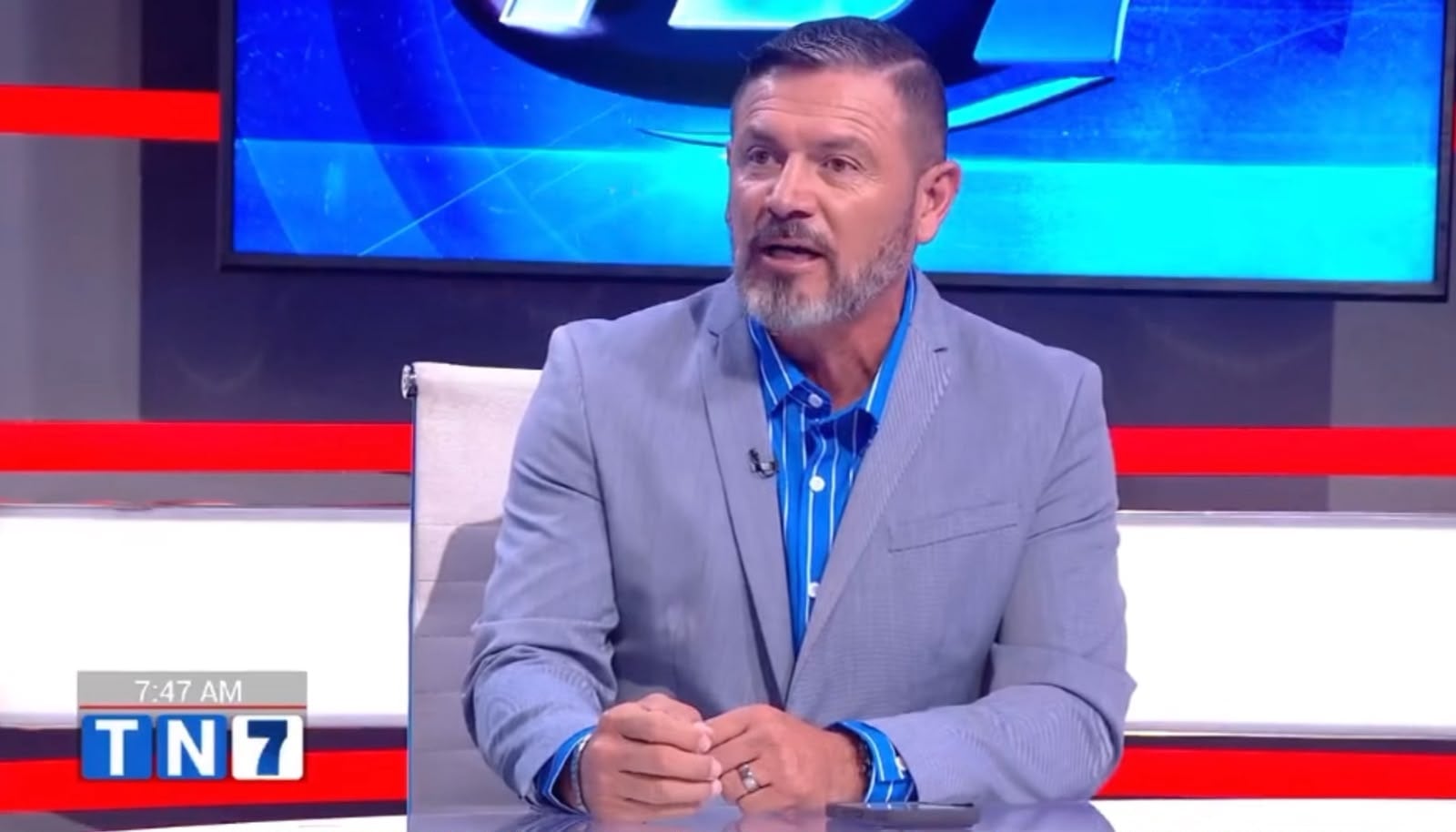 Rolando Fonseca contra Jafet Soto