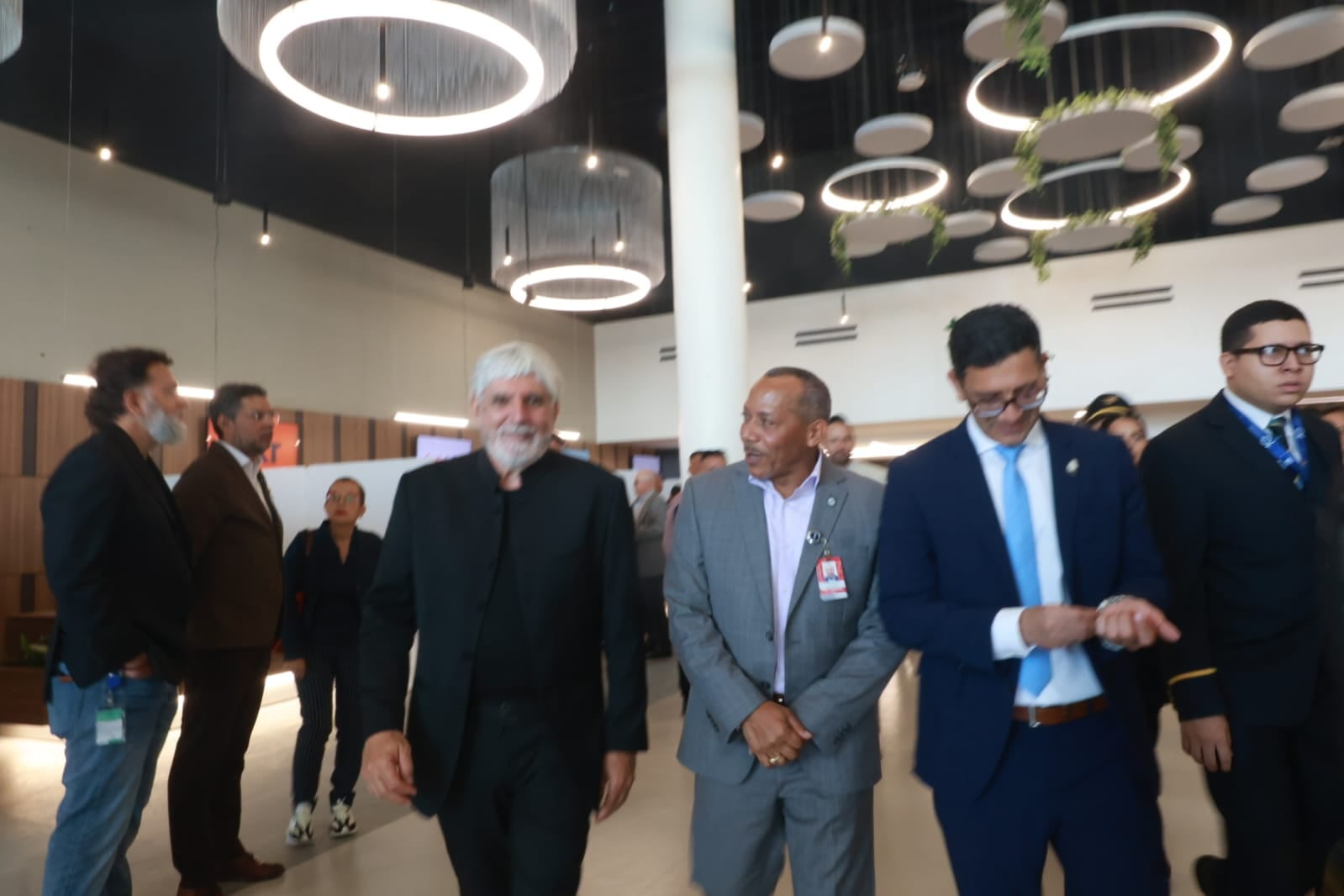 Así luce la nueva área externa de la terminal de llegadas del Aeropuerto Internacional Juan Santamaría.