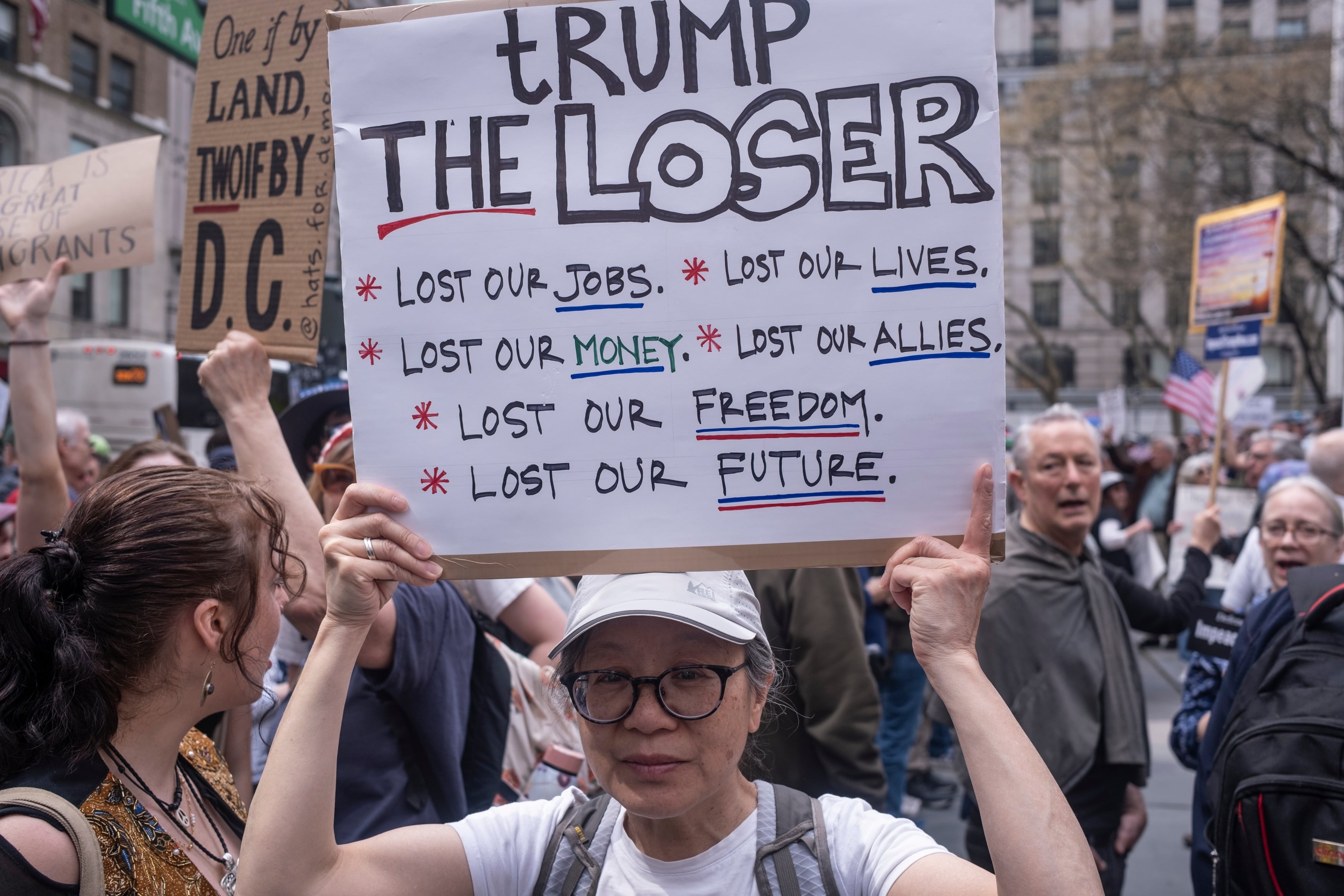 Marcha contra Donald Trump en Nueva York, 19 abril 2025