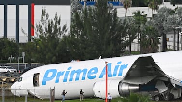 Accidente de avión de carga de Amazon en Miami deja cinco muertos