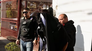Captura de futbolista Carlos Barahona: uno de los detenidos sacó un arma cuando vio a los agentes del OIJ entrar a la casa