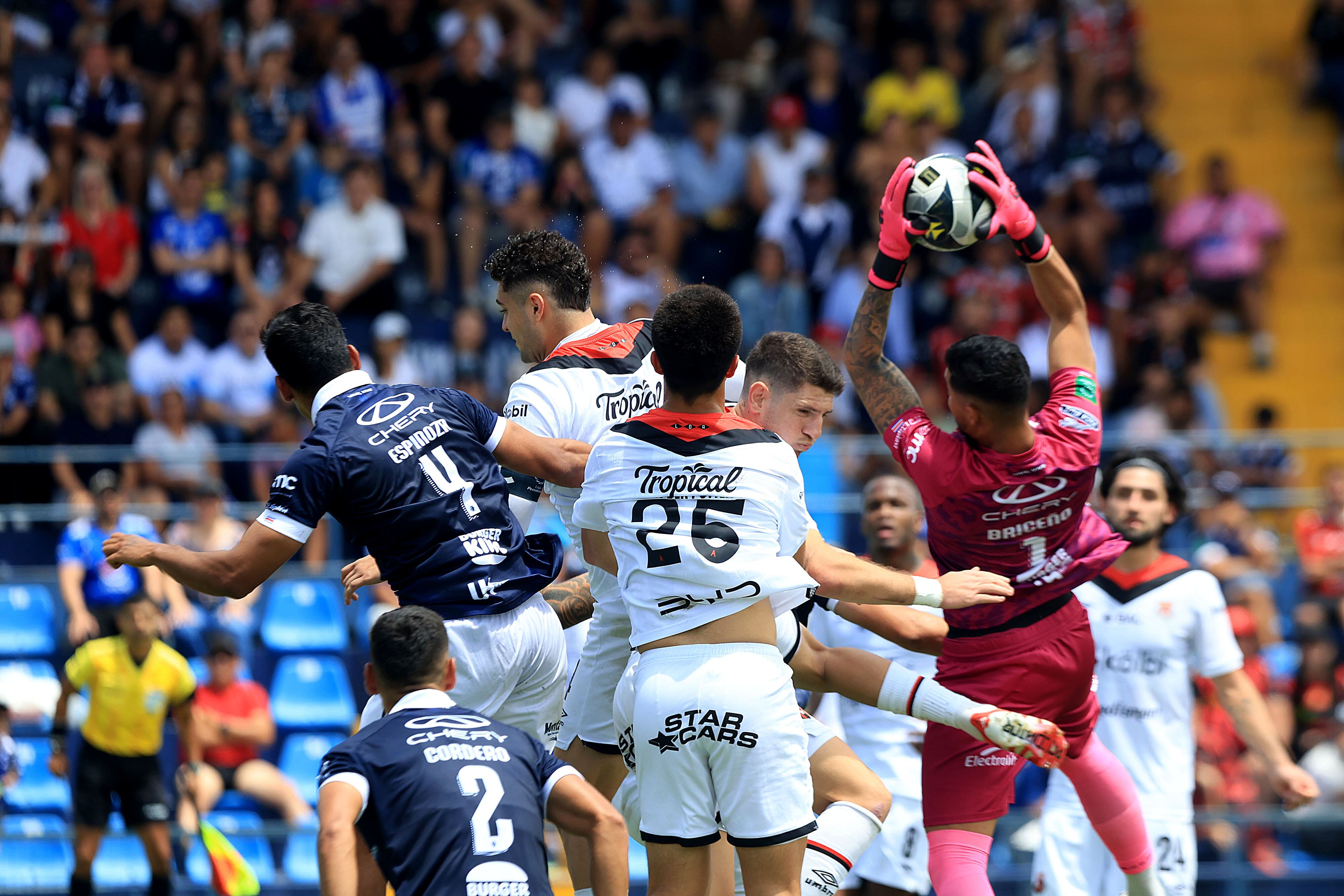 Alajuelense vs. Cartaginés