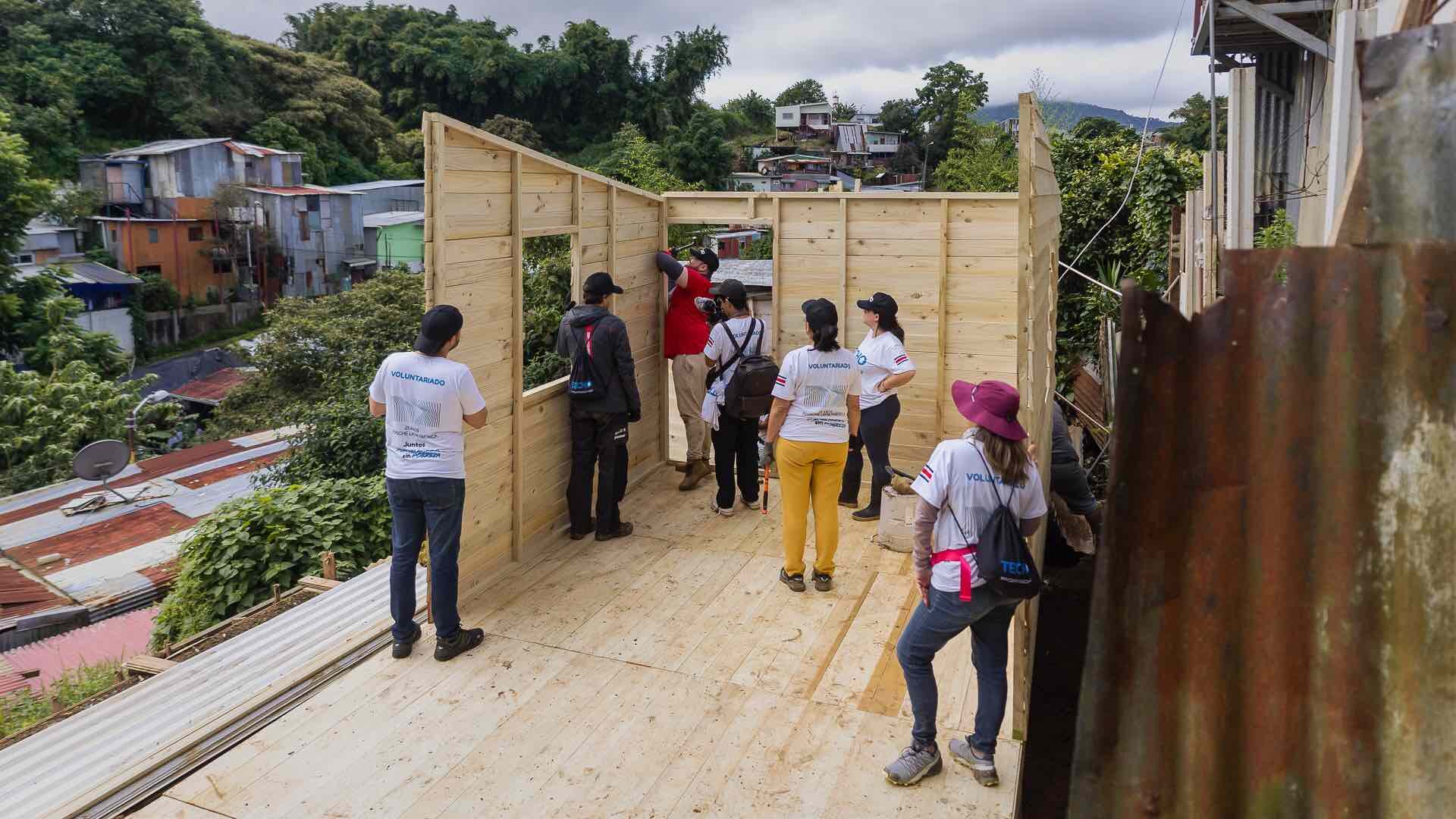 trabajo voluntario en Techo