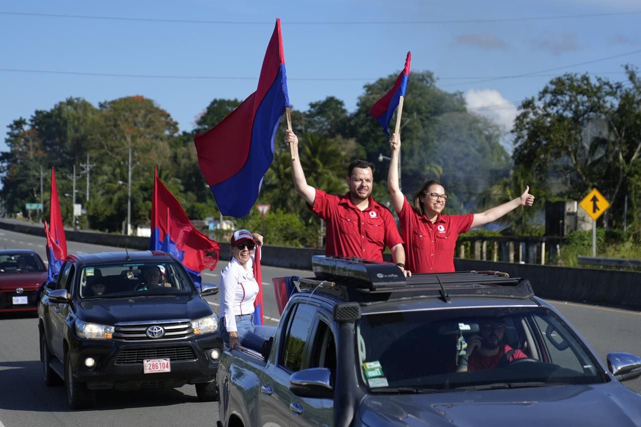 Juan Carlos Hidalgo cerró su campaña este domingo en Limón con un llamado a votar “sin miedo” y a movilizar electores en la última semana antes de las elecciones del 1.º de febrero.