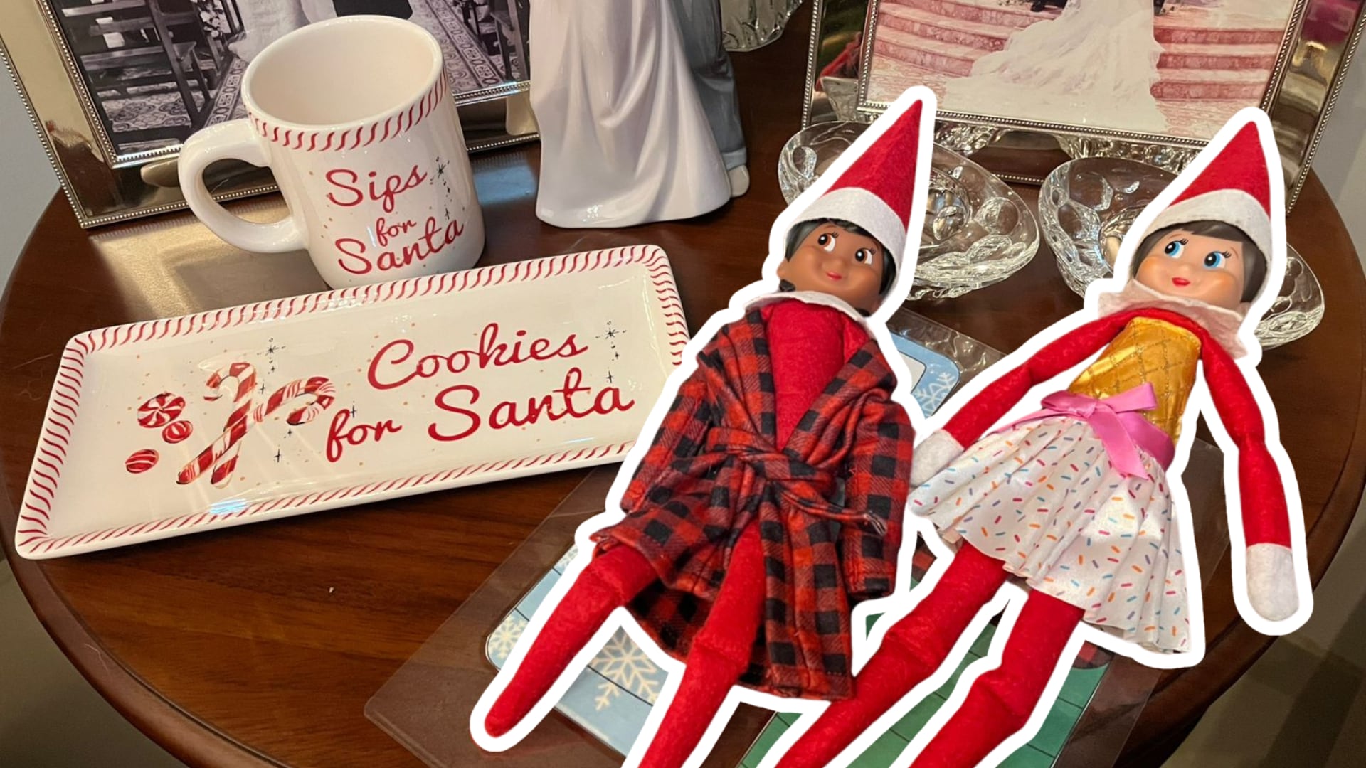 Elf on the Shelf es una tradición navideña donde un pequeño elfo “observa” durante el día y cambia de lugar cada noche para sorprender a los niños.