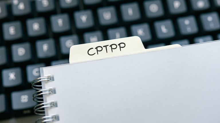 ¿Acuerdo Transpacífico es confidencial? Explicamos por qué no se divulgó el texto negociado como pidió Laura Fernández