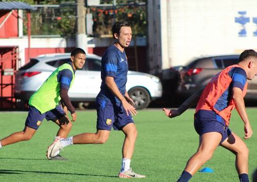 Erick Cubo Torres
Herediano
Primer Entrenamiento
Clausura 2024
02 de enero del 2023
Cortesía Herediano