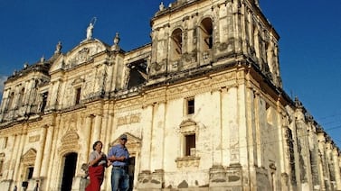 El escritor Sergio Ramírez sobrevivió de milagro a la masacre estudiantil de León
