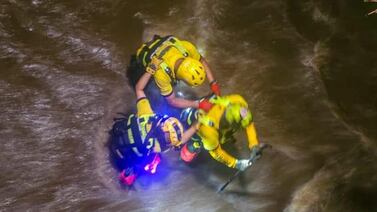 Búsqueda de niño que cayó en alcantarilla en Goicoechea suma más de 15 horas