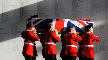 Europa critica a Trump por decir que aliados de la OTAN evitaron el frente en Afganistán