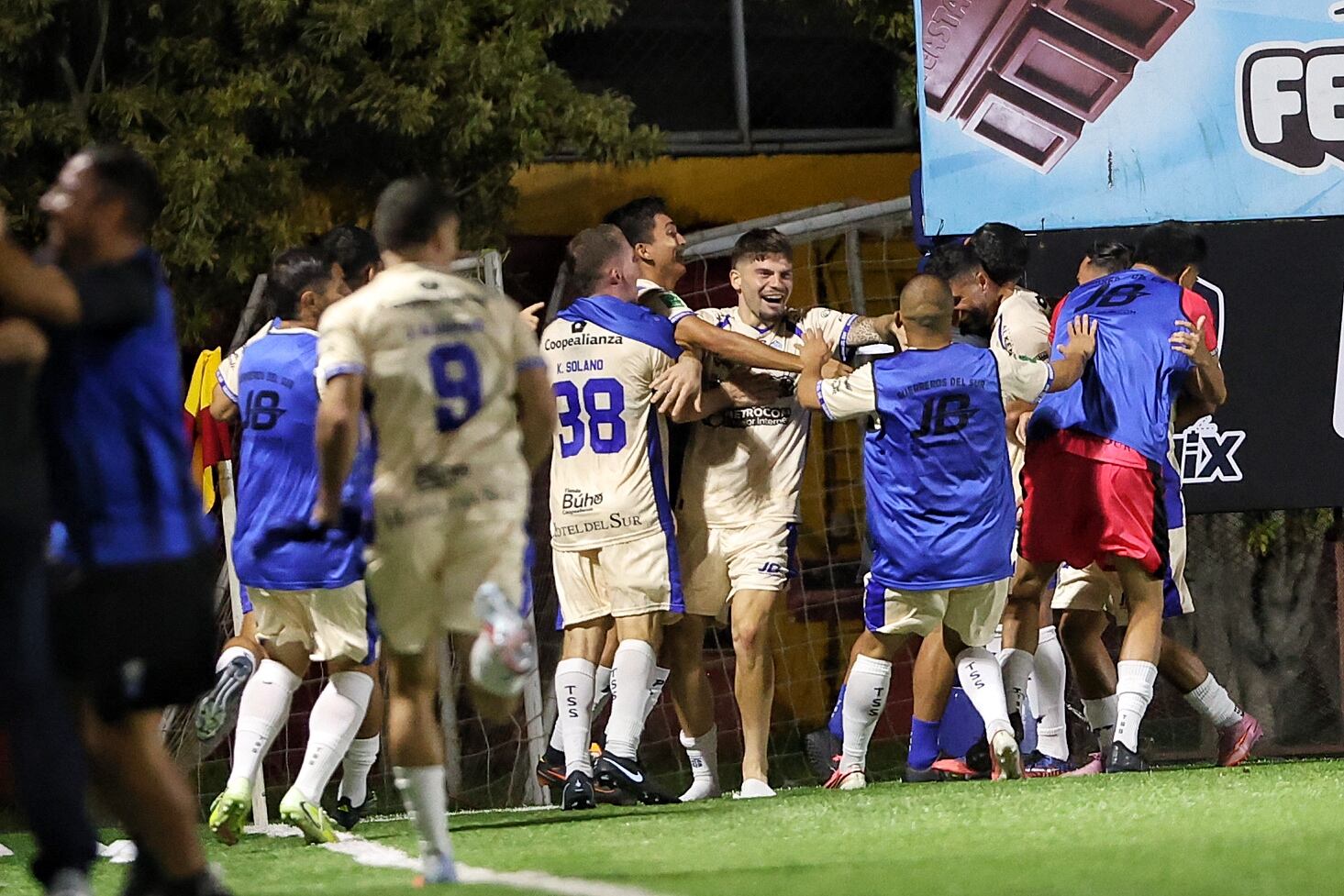 05/09/2026/ Juego entre Club Sport Herediano vs Municipal Pérez Zeledón por la jornada siete del torneo apertura de la Liga Promerica en el estadio Carlos Alvarado / foto John Durán