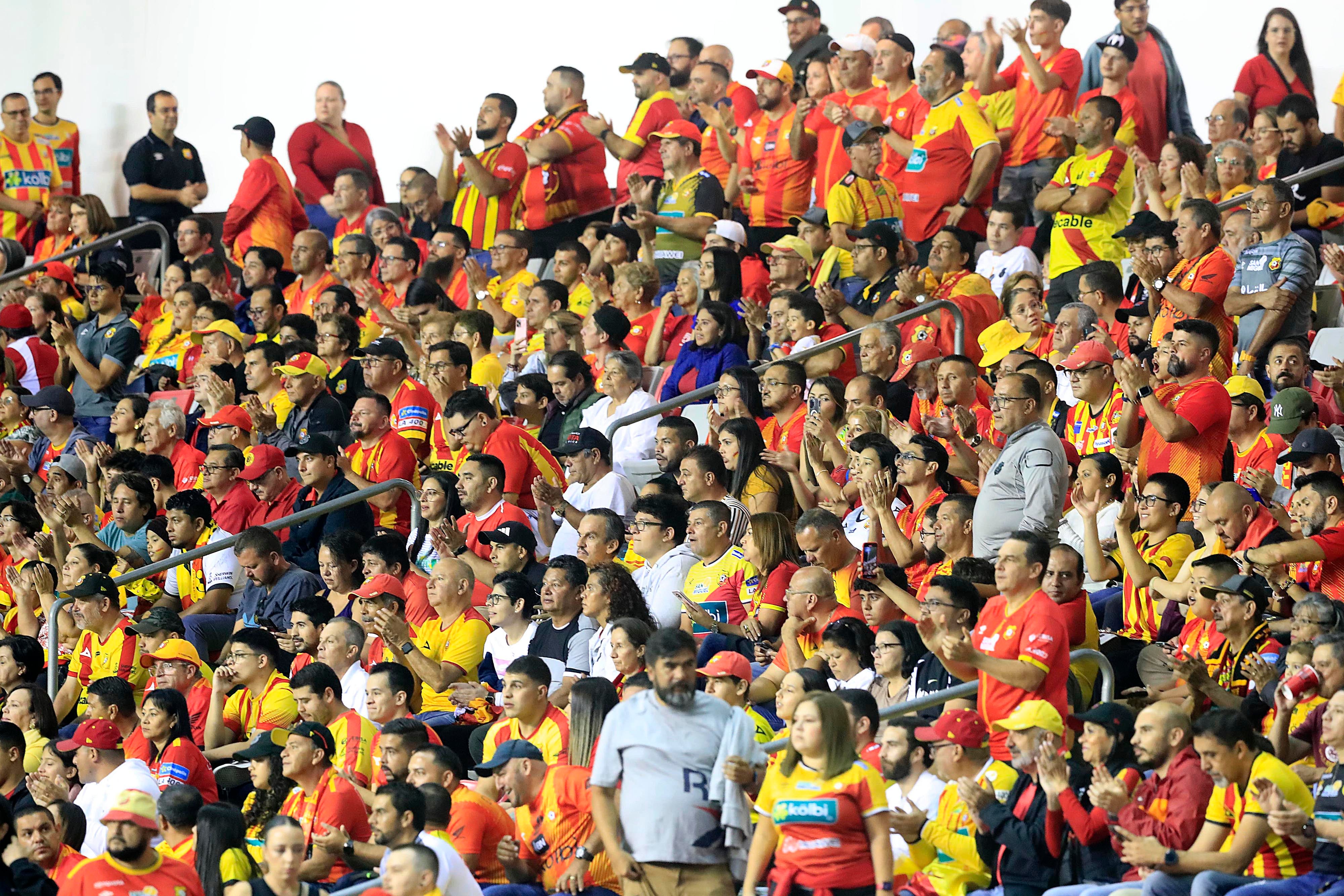 03/04/2024 Estadio Nacional, La Sabana. El Club Sport Herediano recibió al Pachuca, de Méxco, en el partido de ida de la serie de cuartos de final de la Copa de Campeones de Concacaf 2024. Foto: Rafael Pacheco Granados