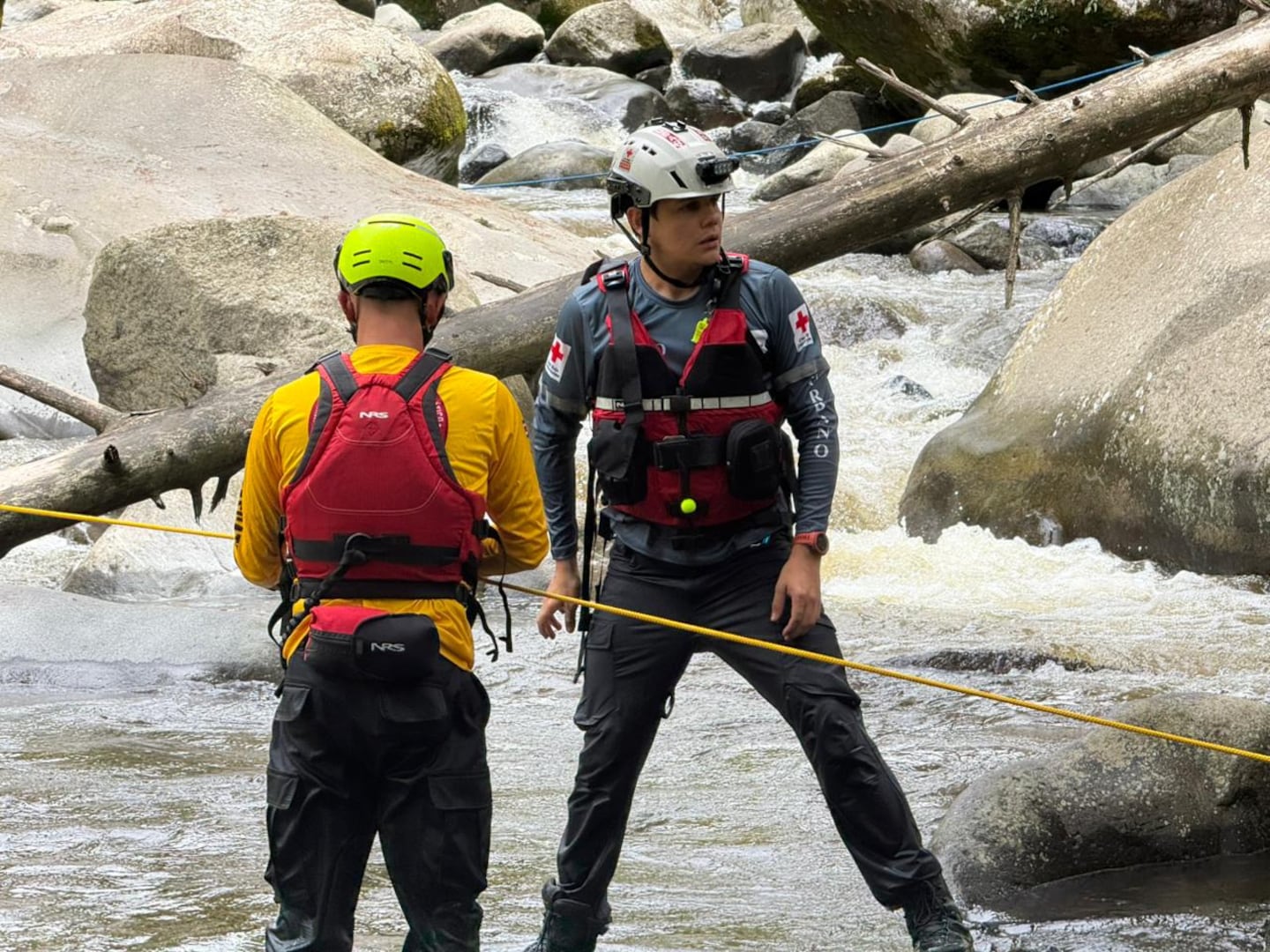 Hallan cuerpo de mujer en río de Turrialba; OIJ investiga causas
