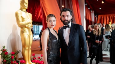 Elizabeth Olsen da la bienvenida a su primer hijo con Robbie Arnett