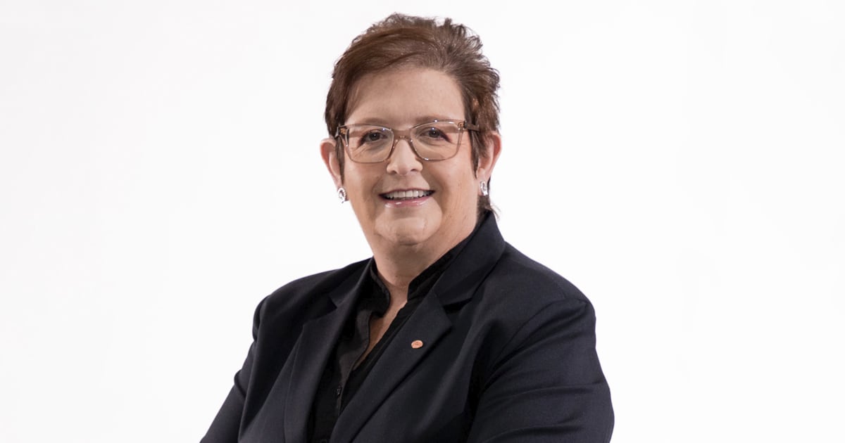 Carmen Martínez Caja de ANDE