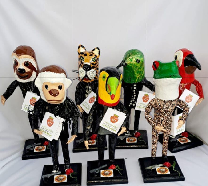 Site mascaradas inspiradas en la fauna silvestre de Costa Rica y realizadas por una artesana nacional fueron entregadas como obsequio a los integrantes de Guns N' Roses.