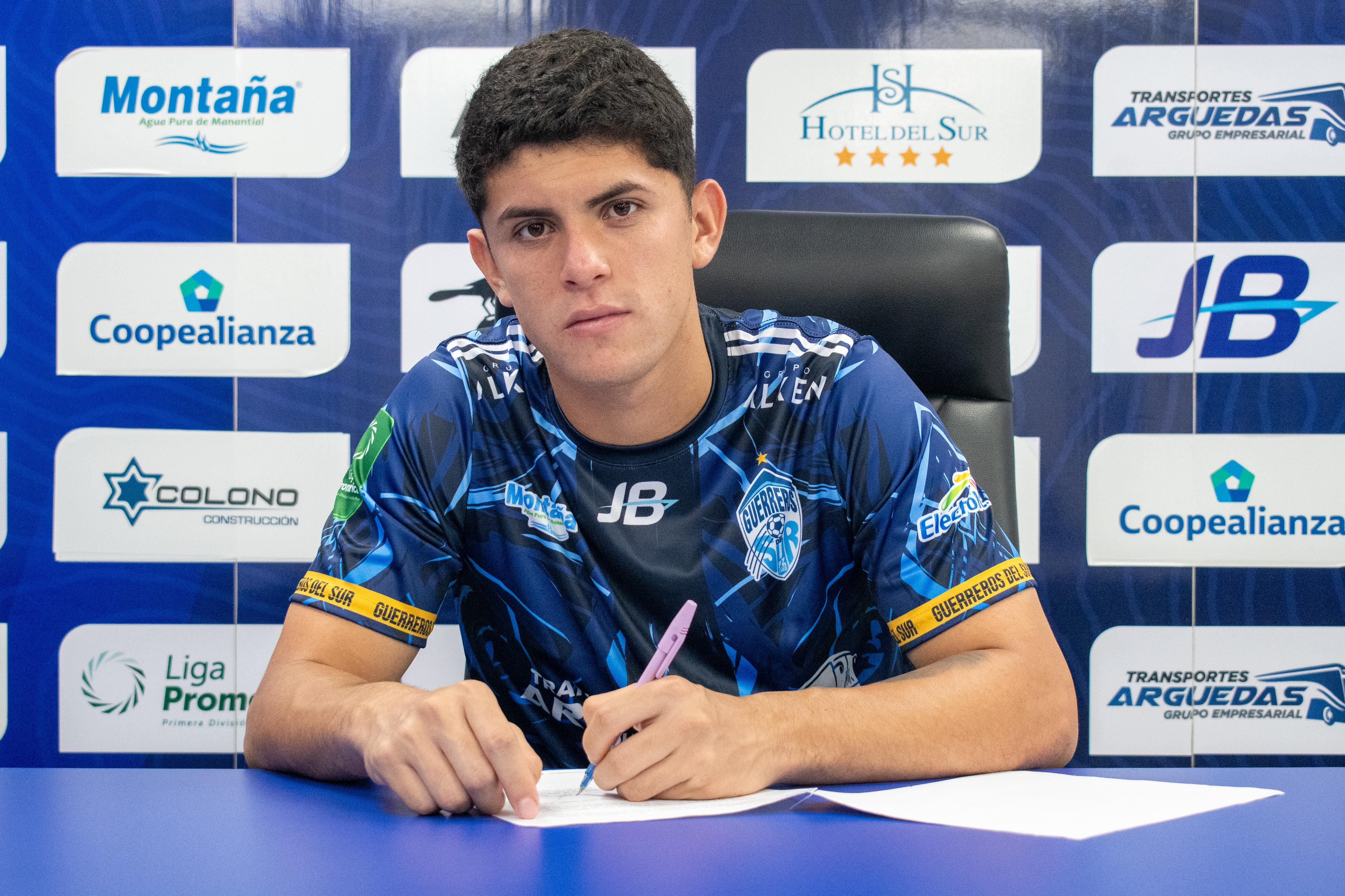 Esteban Cruz, Pérez Zeledón