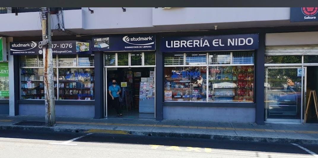 La librería El Nido, en Heredia, cerró después de casi 48 años de servicio.