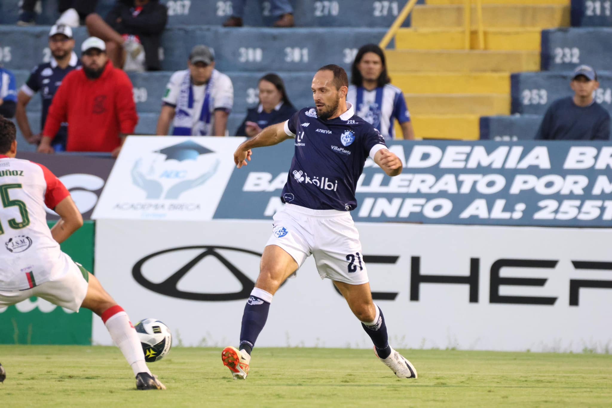 Cartaginés - Guanacasteca, estadio Fello Meza