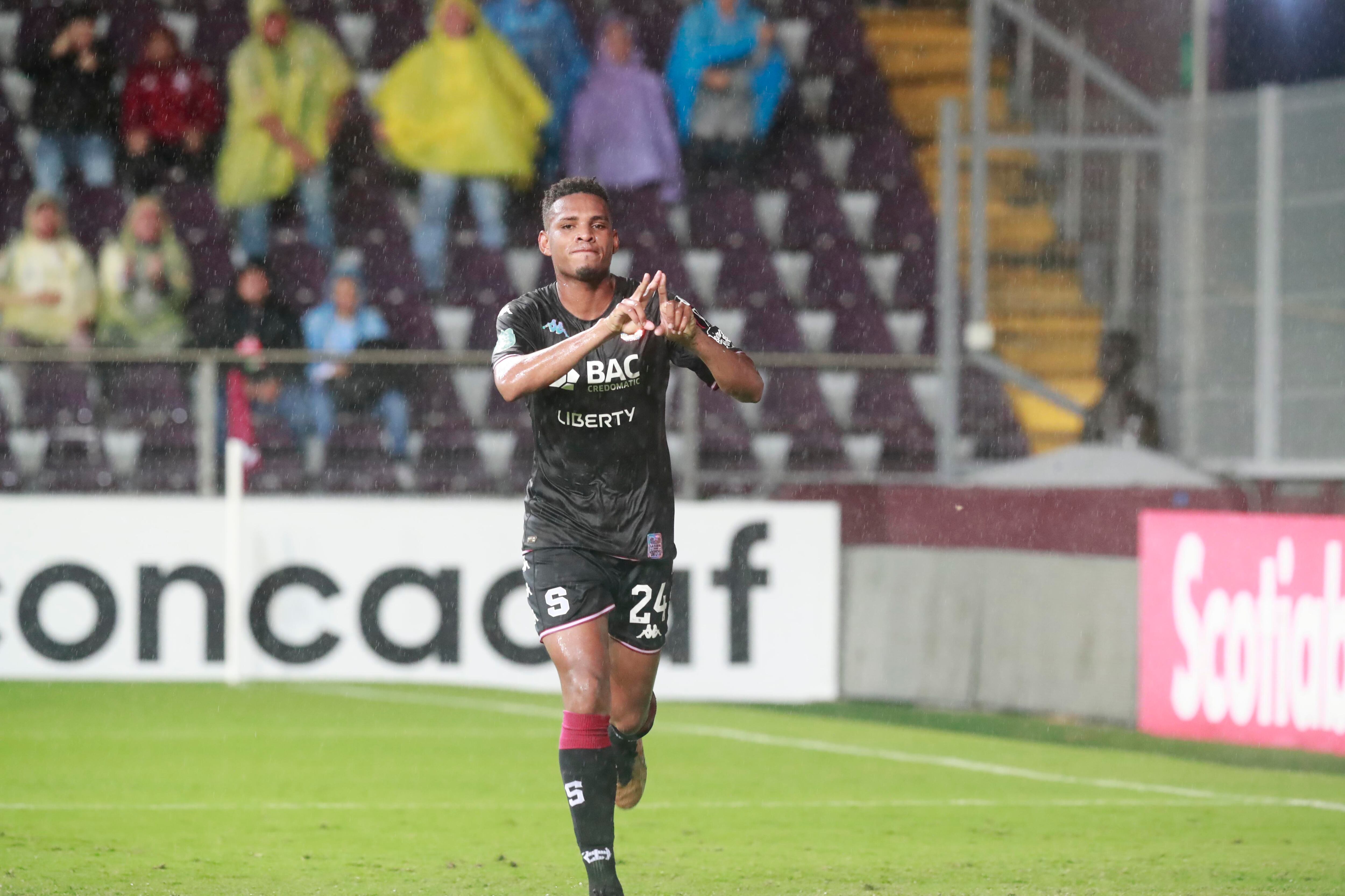 01/11/2023 Estadio Ricardo Saprissa, Tibás. El Deportivo Saprissa recibió al Motagua, de Honduras, en partido de vuelta por repechaje de la Copa Centroamericana de CONCACAF.