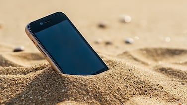 Por qué el cerebro necesita silencio: la red neuronal por defecto en peligro